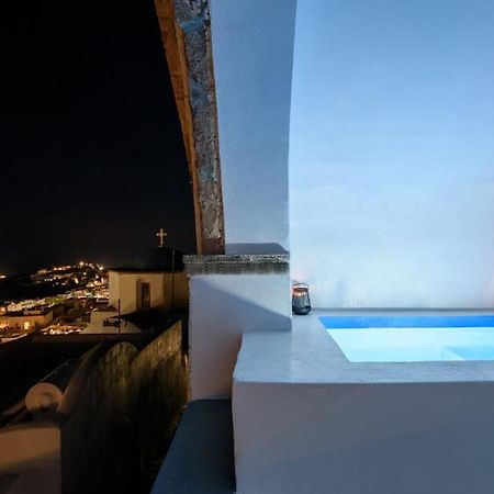 Pyrgos Cave Suites Buitenkant foto