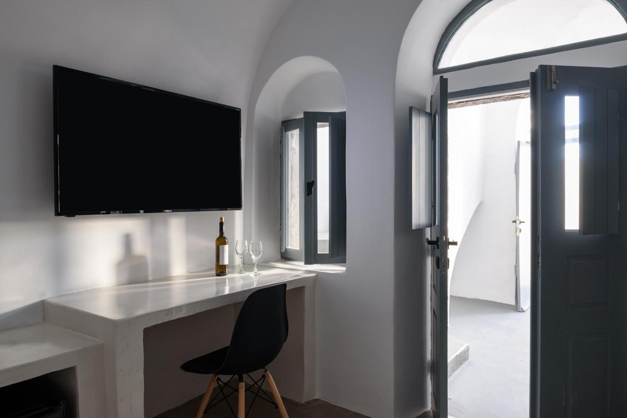 Pyrgos Cave Suites Buitenkant foto