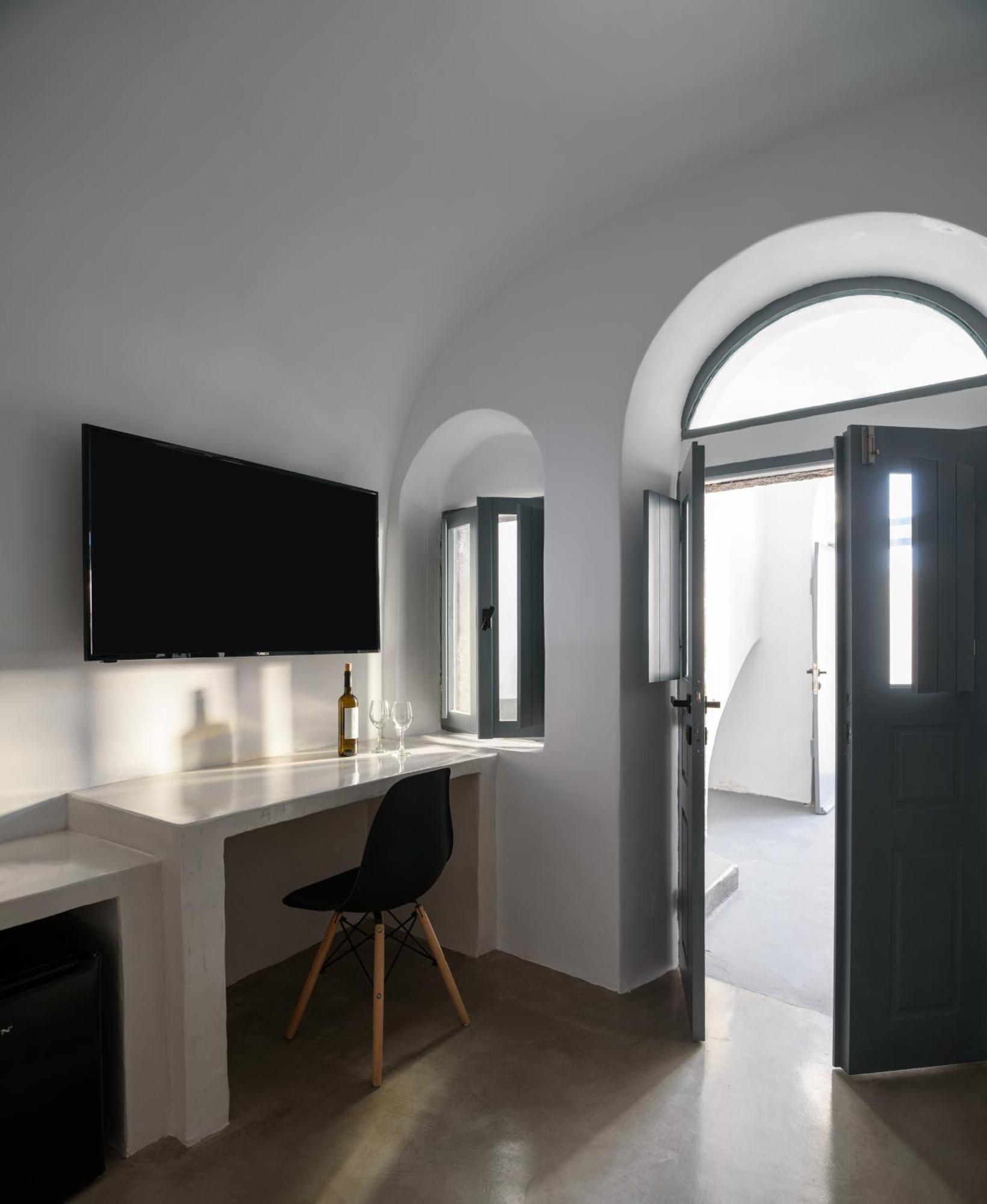 Pyrgos Cave Suites Buitenkant foto