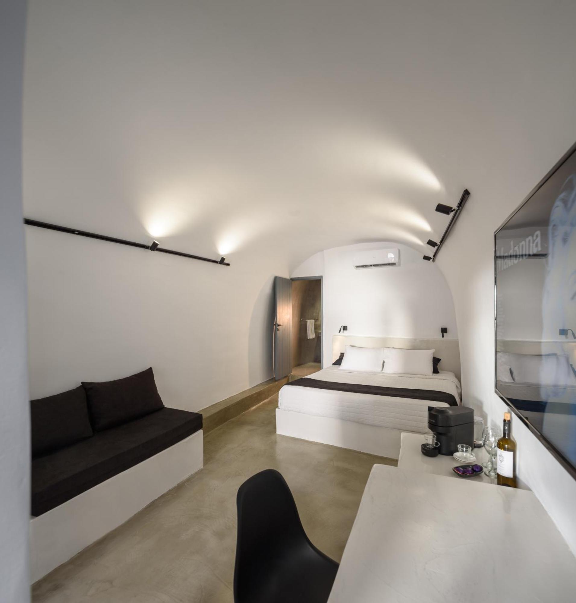 Pyrgos Cave Suites Buitenkant foto
